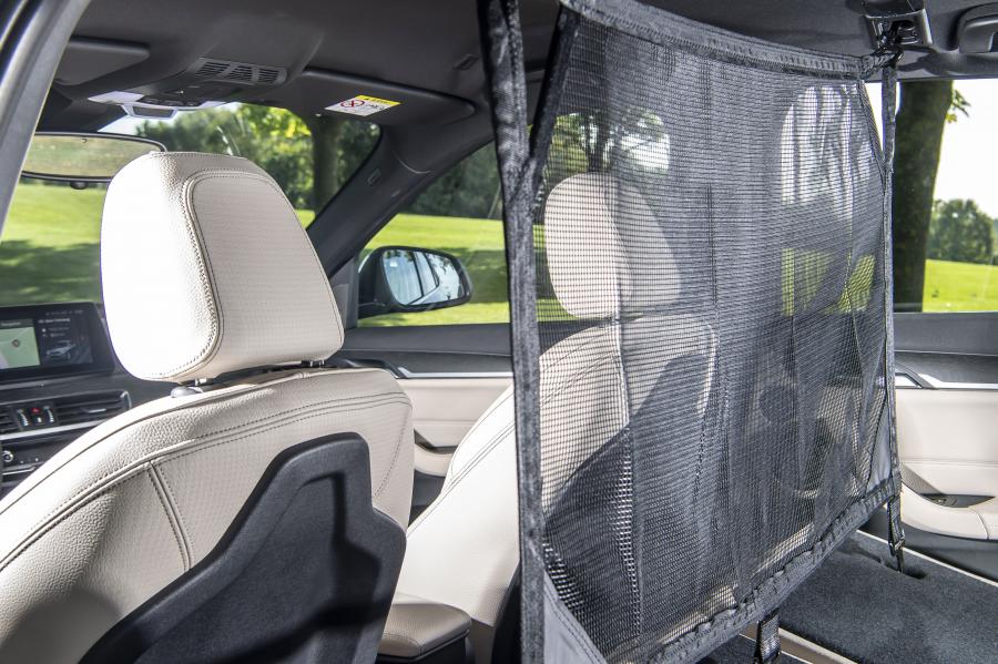 Интерьер BMW X1 xDrive25d xLine (F48) 2019 года  (WW) (фото 69 из 99)